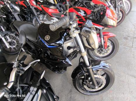 YAMAHA XJ6 600 F, Foto 2