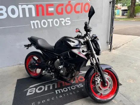 YAMAHA XJ6 600 N, Foto 3 YAMAHA XJ6 600 N, Foto 3