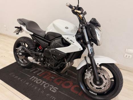 YAMAHA XJ6 600 N, Foto 1