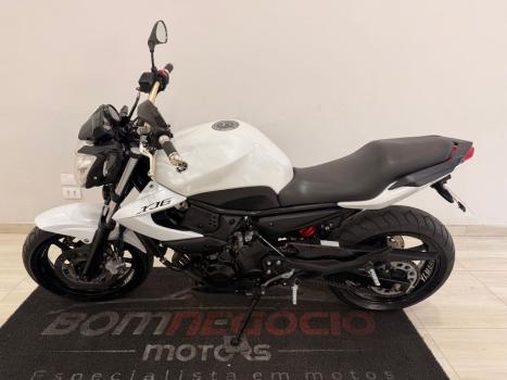 YAMAHA XJ6 600 N, Foto 7