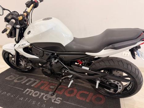 YAMAHA XJ6 600 N, Foto 8