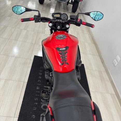 YAMAHA XJ6 600 N, Foto 5