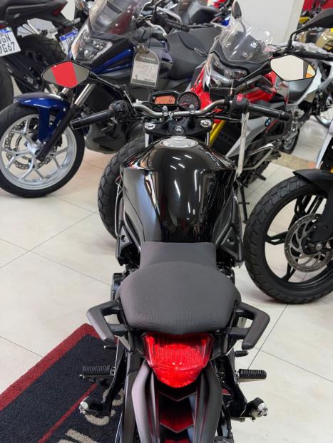 YAMAHA XJ6 600 N, Foto 11