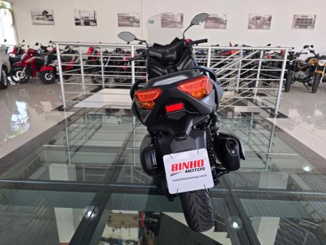 YAMAHA XMax 250 , Foto 5