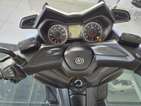 YAMAHA XMax 250 , Foto 6