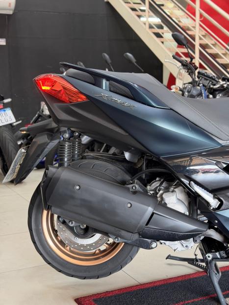 YAMAHA XMax 250 , Foto 4