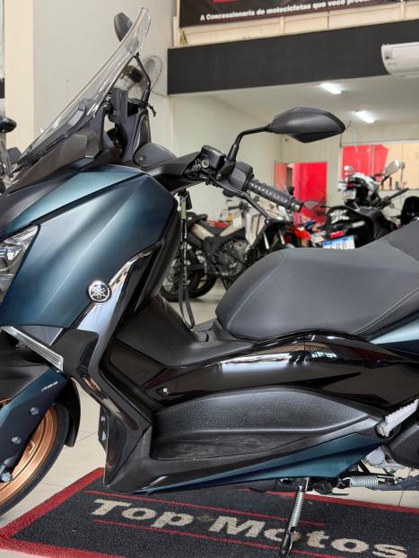 YAMAHA XMax 250 , Foto 9
