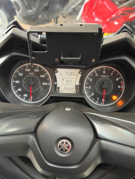 YAMAHA XMax 250 , Foto 12