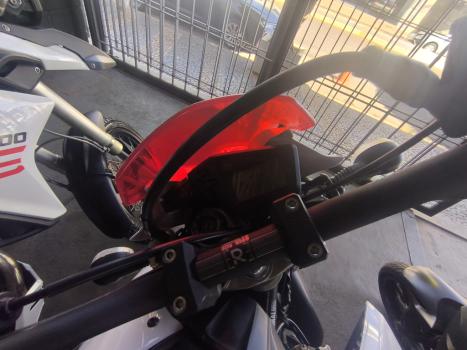 YAMAHA XT 660 R , Foto 3