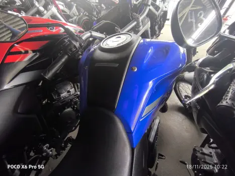 YAMAHA XTZ 250 LANDER, Foto 4