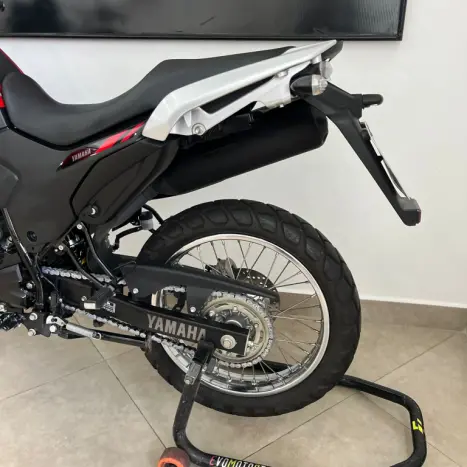 YAMAHA XTZ 250 LANDER, Foto 9