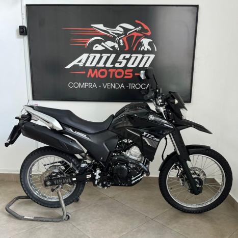 YAMAHA XTZ 250 LANDER, Foto 1