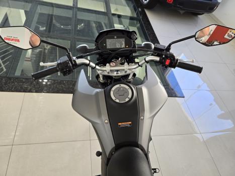 YAMAHA XTZ 250 LANDER, Foto 6