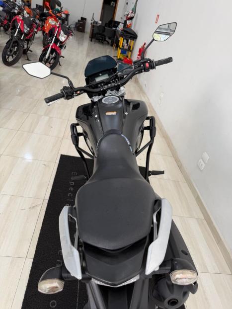 YAMAHA XTZ 250 LANDER, Foto 3