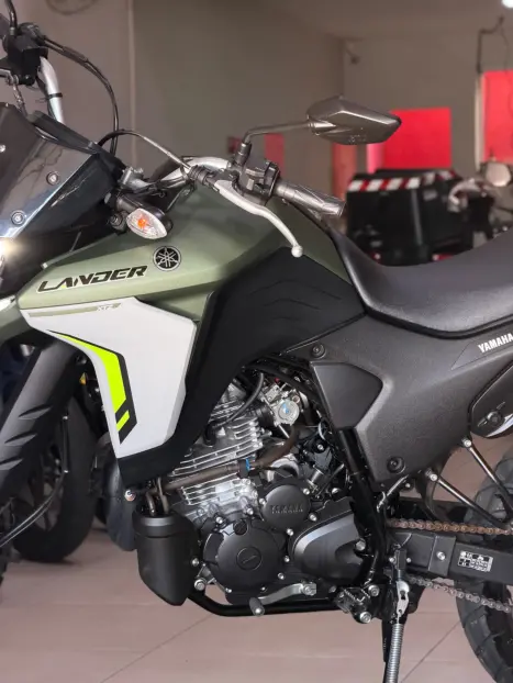 YAMAHA XTZ 250 LANDER, Foto 10