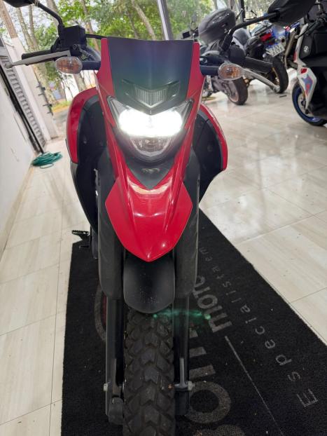YAMAHA XTZ 250 LANDER, Foto 2
