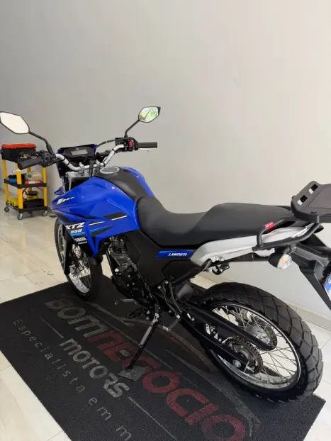 YAMAHA XTZ 250 LANDER, Foto 4