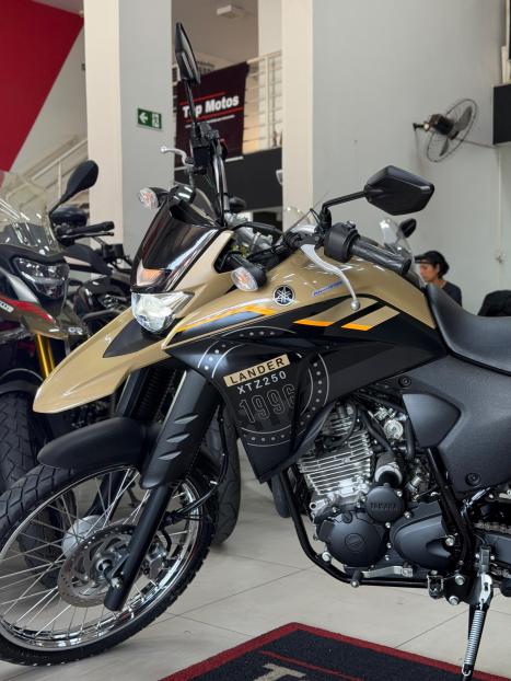 YAMAHA XTZ 250 LANDER, Foto 9