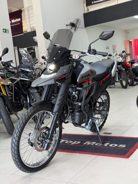 YAMAHA XTZ 250 LANDER, Foto 6