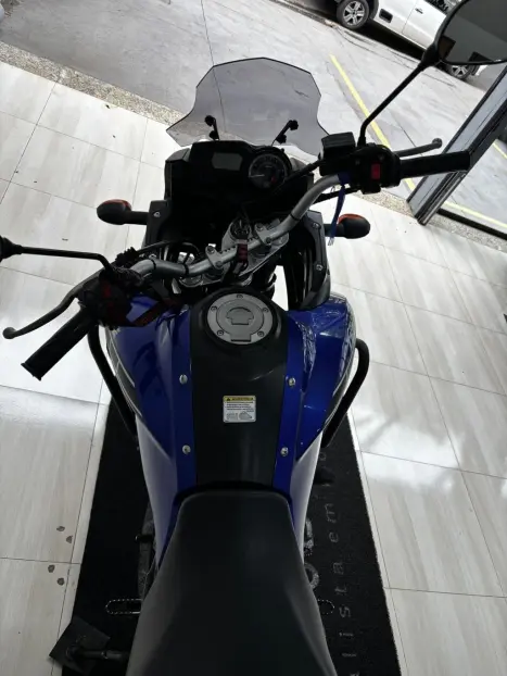 YAMAHA XTZ 250 TENER, Foto 6