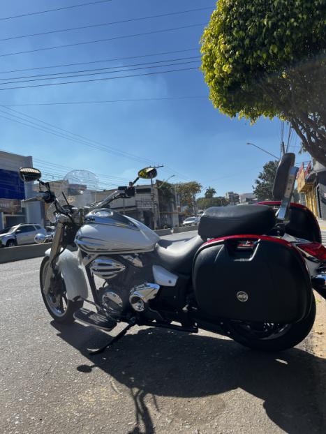 YAMAHA XVS MidnightStar 950, Foto 3