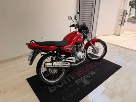 YAMAHA YBR 125 K, Foto 4