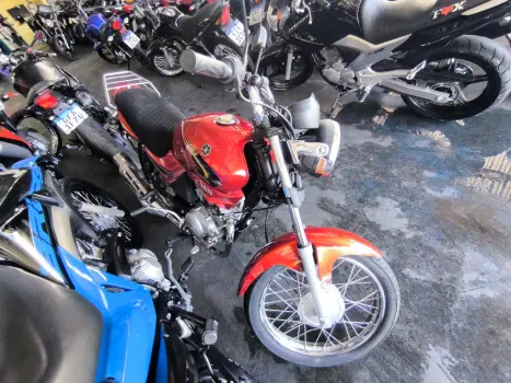 YAMAHA YBR 125 K, Foto 2