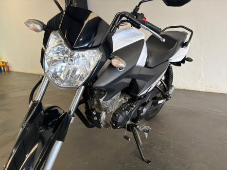 YAMAHA YBR 150 FACTOR ED, Foto 3