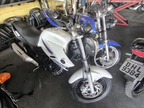 YAMAHA YS Fazer 250 BLUE FLEX, Foto 2