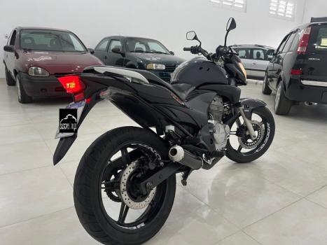 YAMAHA YS Fazer 250 LIMITED EDITION, Foto 7