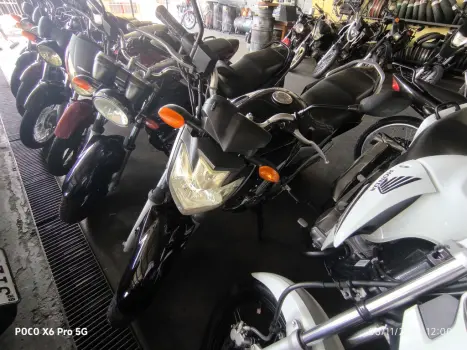 YAMAHA YS Fazer 250 , Foto 1