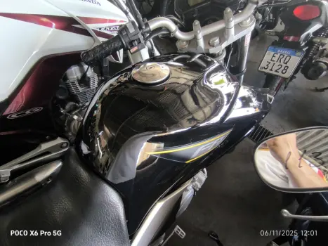 YAMAHA YS Fazer 250 , Foto 4