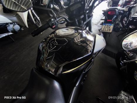 YAMAHA YS Fazer 250 LIMITED EDITION, Foto 4