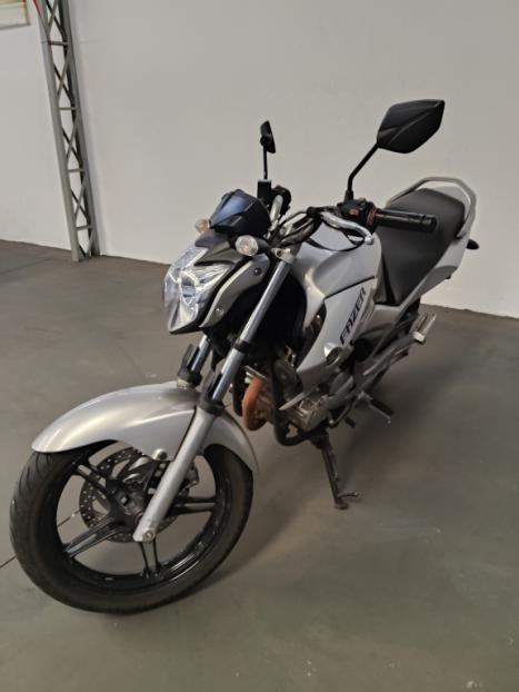 YAMAHA YS Fazer 250 BLUE FLEX, Foto 2