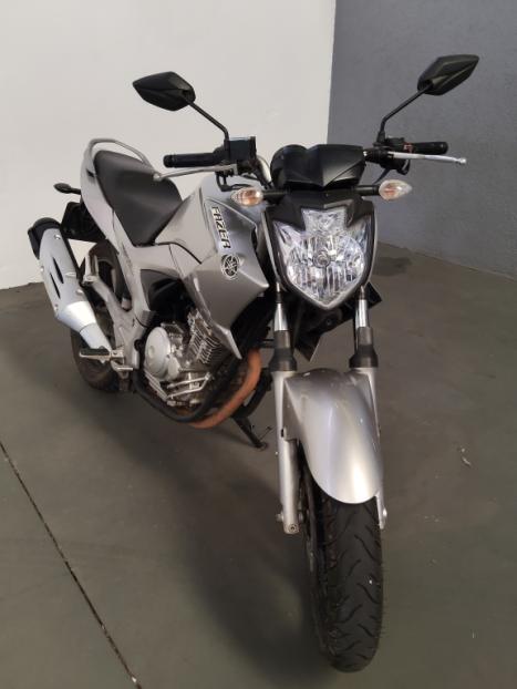 YAMAHA YS Fazer 250 BLUE FLEX, Foto 5