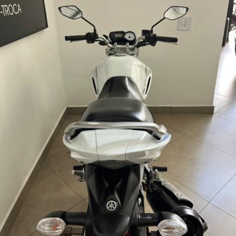 YAMAHA YS Fazer 250 , Foto 5