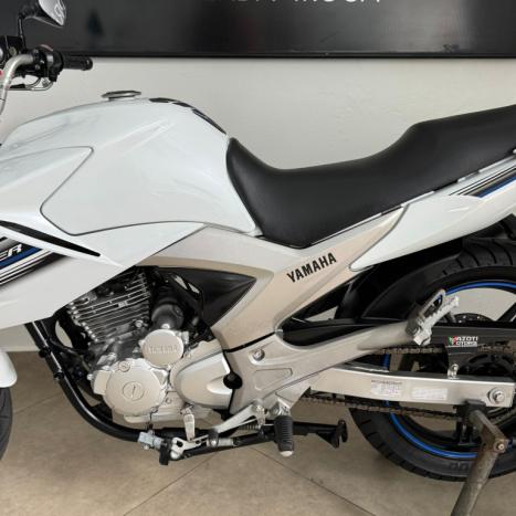 YAMAHA YS Fazer 250 , Foto 8