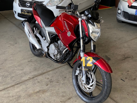 YAMAHA YS Fazer 250 , Foto 3