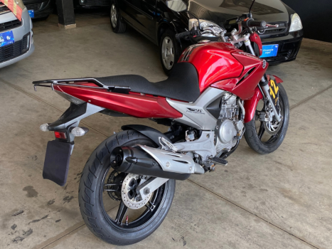 YAMAHA YS Fazer 250 , Foto 4