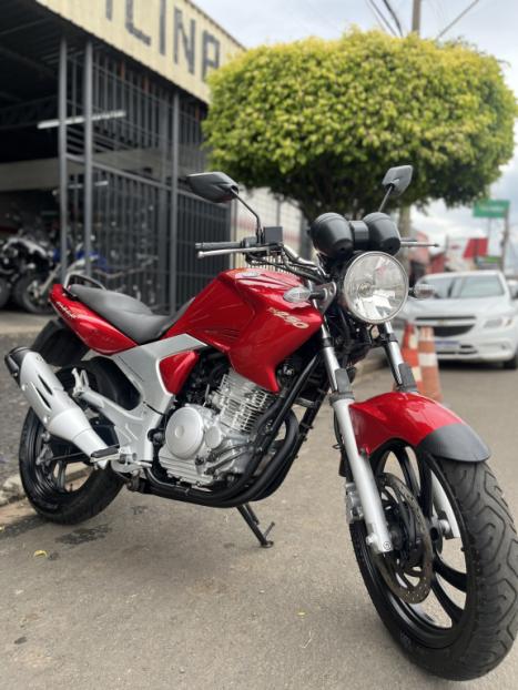 YAMAHA YS Fazer 250 , Foto 1
