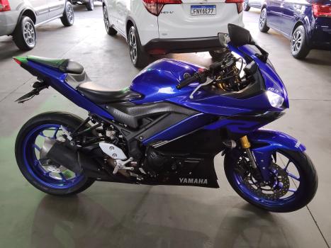 YAMAHA YZF R3 300 ABS, Foto 1