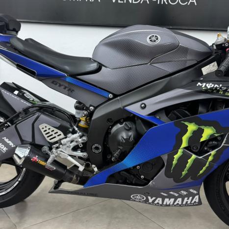 YAMAHA YZF R6 600 , Foto 3