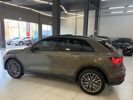 AUDI Q3 1.4 4P TFSI BLACK EDITION S-TRONIC AUTOMTICO, Foto 8