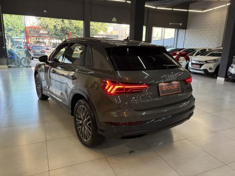 AUDI Q3 1.4 4P TFSI BLACK EDITION S-TRONIC AUTOMTICO, Foto 9