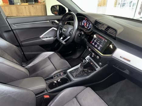 AUDI Q3 1.4 4P TFSI BLACK EDITION S-TRONIC AUTOMTICO, Foto 11