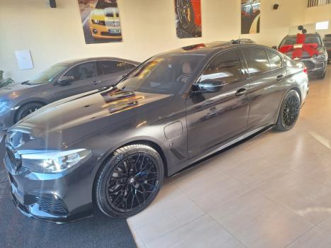 BMW 530E 2.0 16V 4P TWINPOWER HBRIDO M SPORT AUTOMTICO, Foto 3