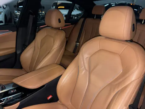 BMW 530E 2.0 16V 4P TWINPOWER HBRIDO M SPORT AUTOMTICO, Foto 17