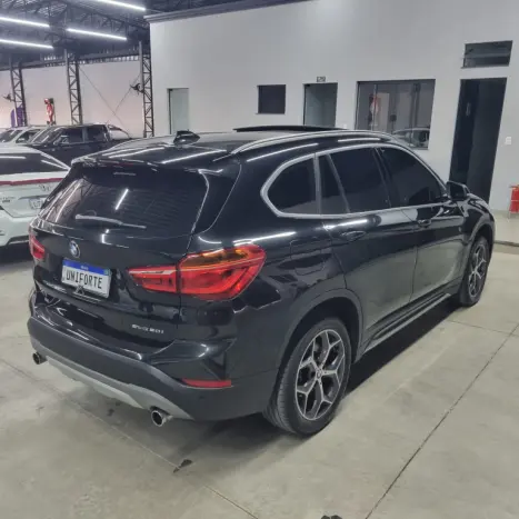 BMW X1 2.0 16V 4P S DRIVE 20I AUTOMTICO, Foto 5