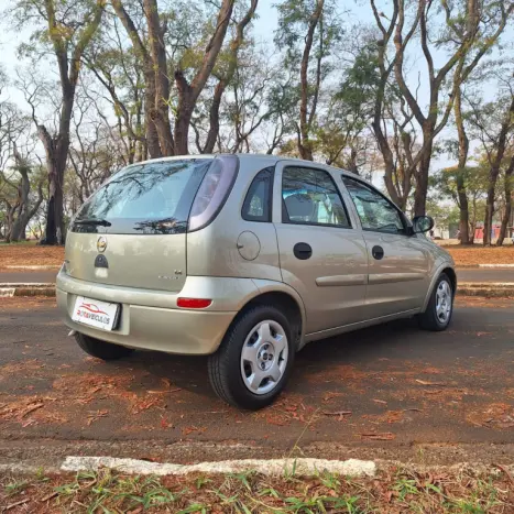 CHEVROLET Corsa Hatch 1.0 4P MAXX, Foto 7