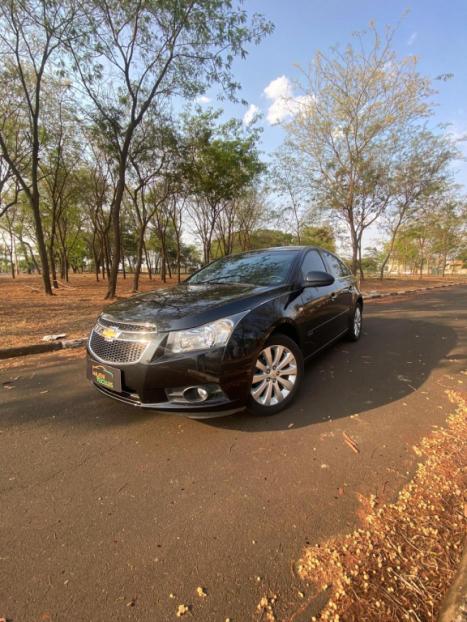 CHEVROLET Cruze Sedan 1.8 16V 4P LTZ ECOTEC FLEX AUTOMTICO, Foto 2